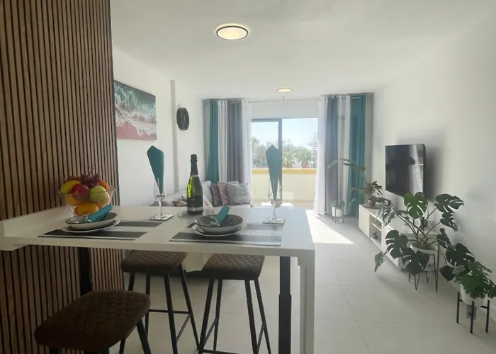 Royal View - Playa De Americas 아파트