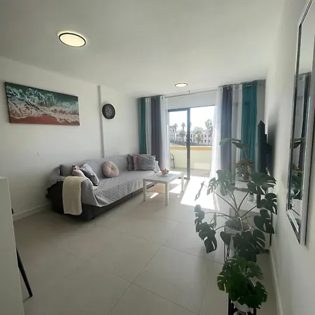 公寓 Royal View - Playa De Americas 美洲海滩